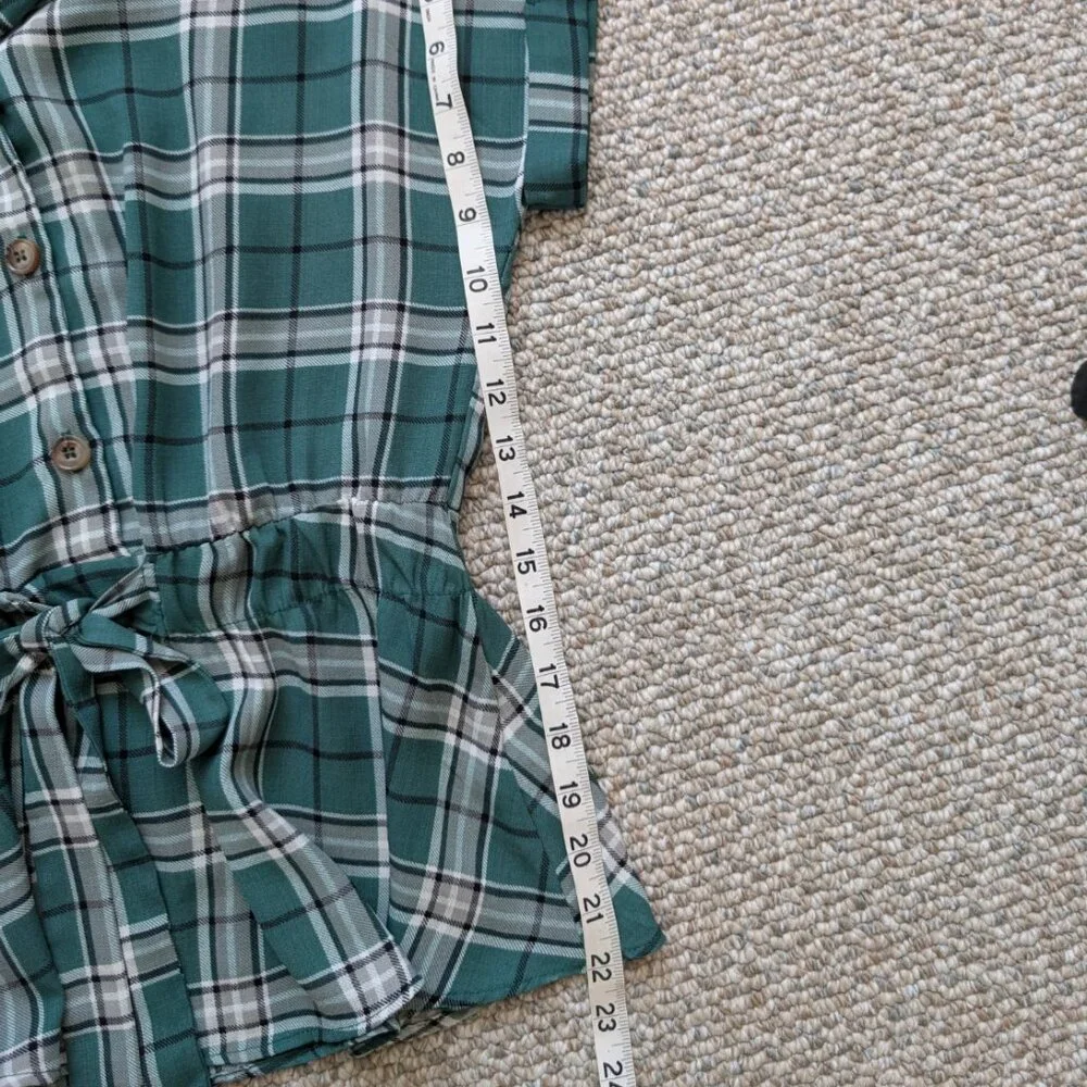 Sweet Rain Green Plaid Short Sleeve Flowy Top Small - Picture 6 of 9